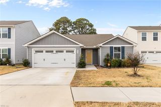 408 Forecastle ST, Portsmouth, VA 23702