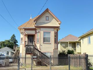 2841 Filbert Street, Oakland, CA 94608