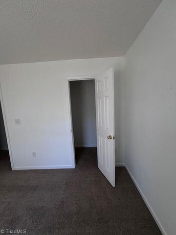 4377 Fox Street, Randleman, NC 27317