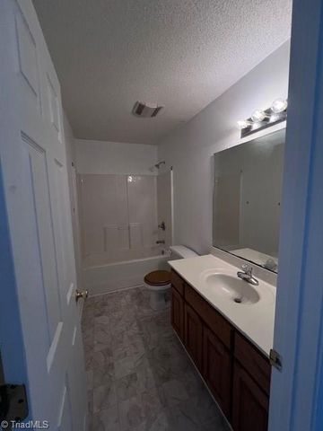4377 Fox Street, Randleman, NC 27317