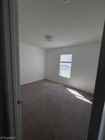 4377 Fox Street, Randleman, NC 27317