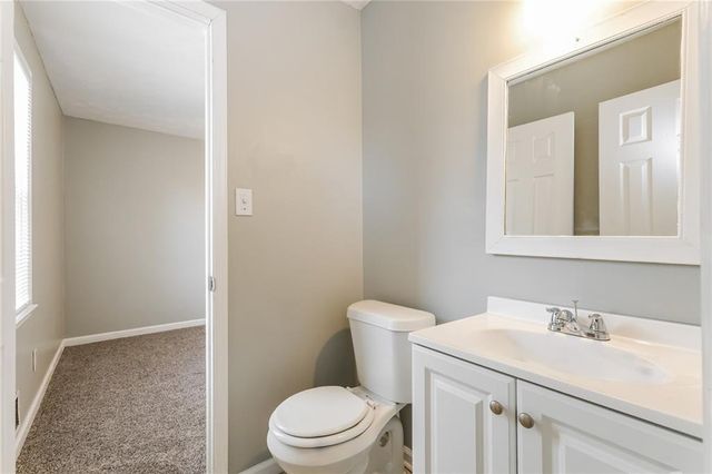 942 Majesty Lane, Morrow, GA 30260