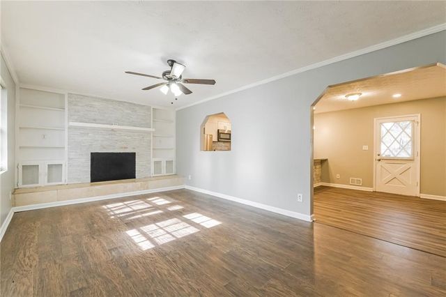 942 Majesty Lane, Morrow, GA 30260