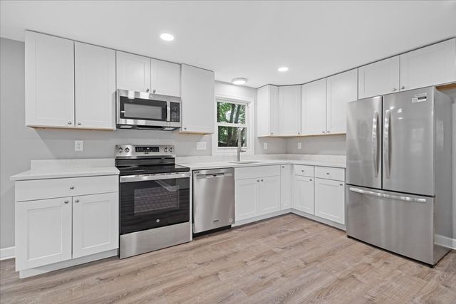 199 Roberts Street, Woonsocket, RI 02895