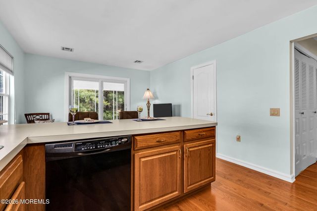 27 Abergele Drive, Toms River, NJ 08757