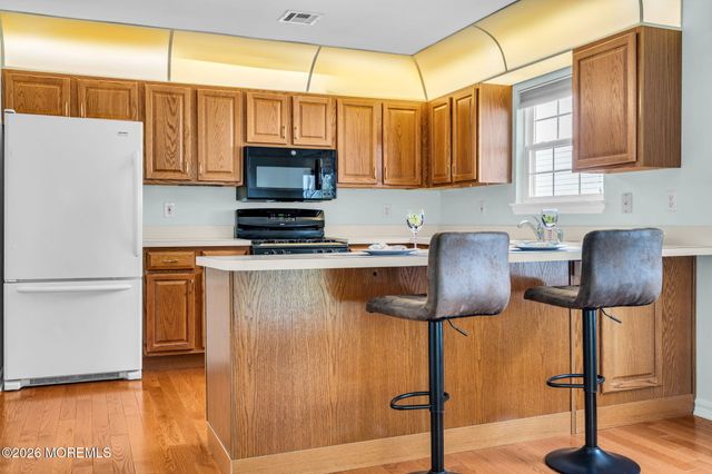 27 Abergele Drive, Toms River, NJ 08757