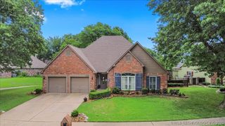 2309 W Twin Oaks Street, Broken Arrow, OK 74011