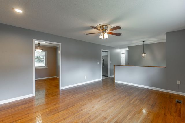 72 Gregory Lane, Lafayette, GA 30728
