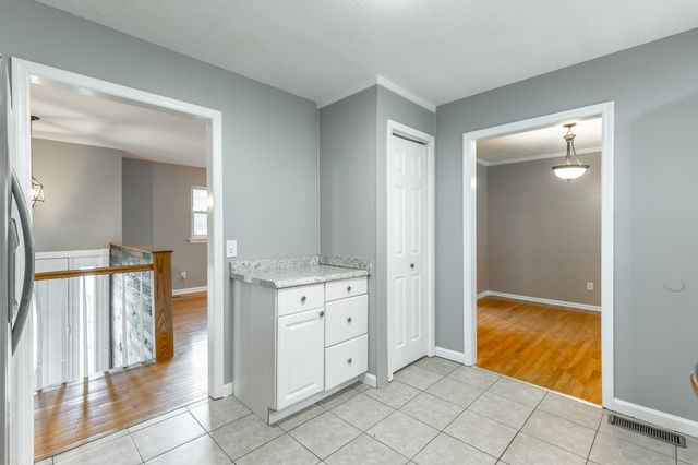 72 Gregory Lane, Lafayette, GA 30728