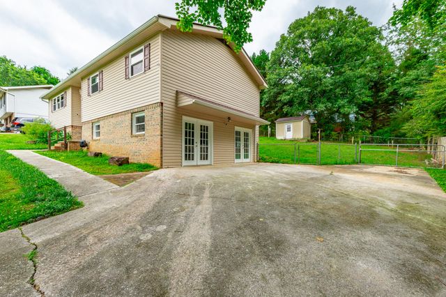 72 Gregory Lane, Lafayette, GA 30728