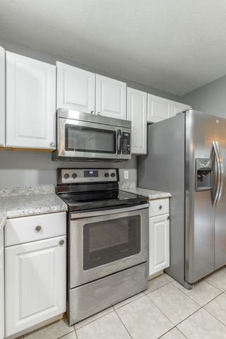 72 Gregory Lane, Lafayette, GA 30728