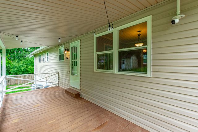72 Gregory Lane, Lafayette, GA 30728