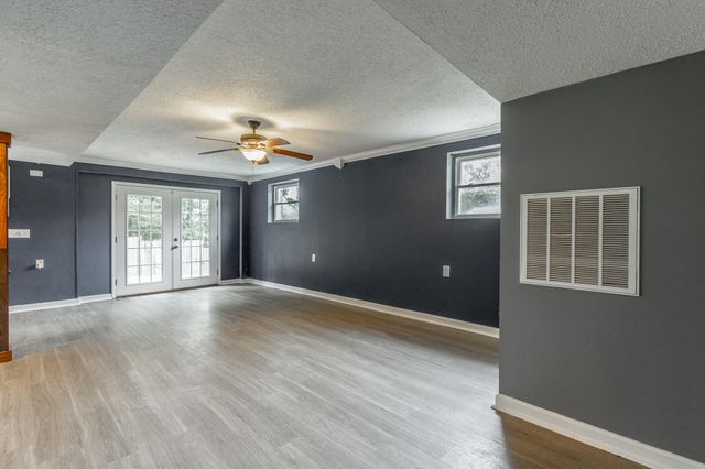 72 Gregory Lane, Lafayette, GA 30728