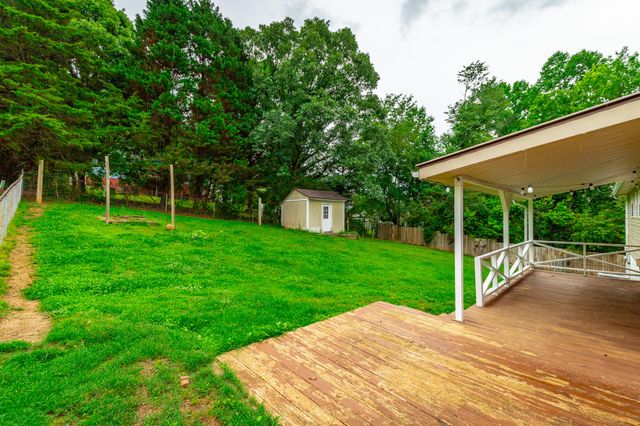 72 Gregory Lane, Lafayette, GA 30728