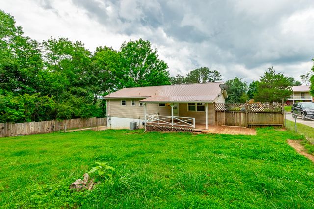 72 Gregory Lane, Lafayette, GA 30728