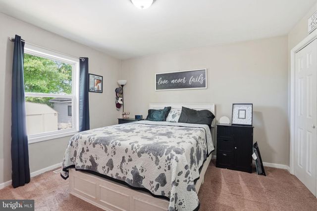532 WESTERN AVE, Bristol, PA 19007