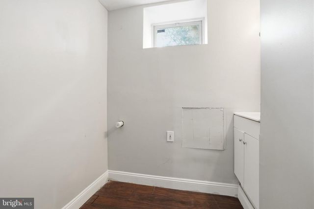 532 WESTERN AVE, Bristol, PA 19007