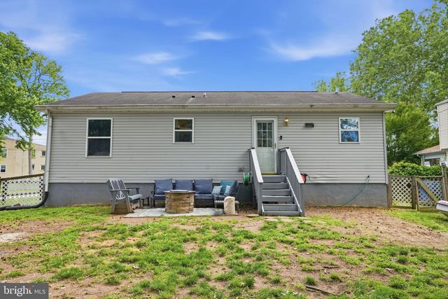 532 WESTERN AVE, Bristol, PA 19007