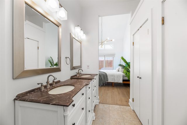 4242 N Capistrano Drive 146, Dallas, TX 75287