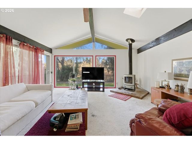 12000 Sw 116TH Ave, Tigard, OR 97223