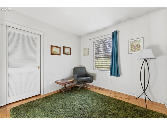 12000 Sw 116TH Ave, Tigard, OR 97223