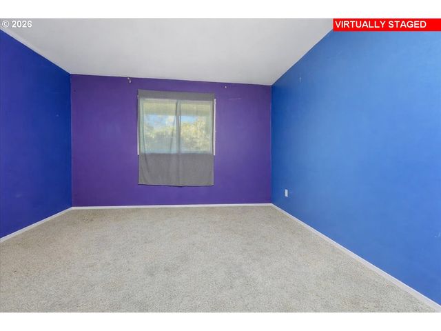 12000 Sw 116TH Ave, Tigard, OR 97223