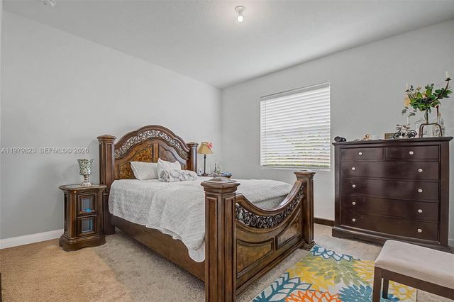 445 NE 4th Street, Florida City, FL 33034
