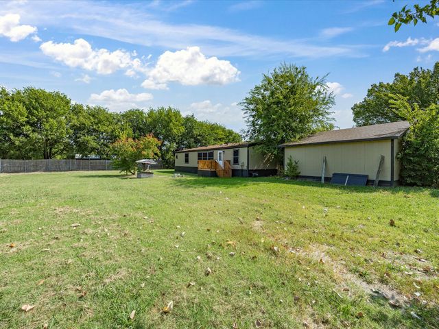 1213 Alliance Boulevard, Rhome, TX 76078