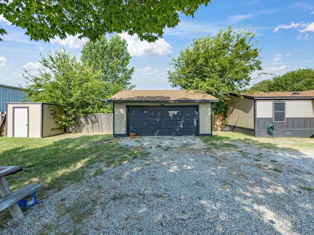1213 Alliance Boulevard, Rhome, TX 76078