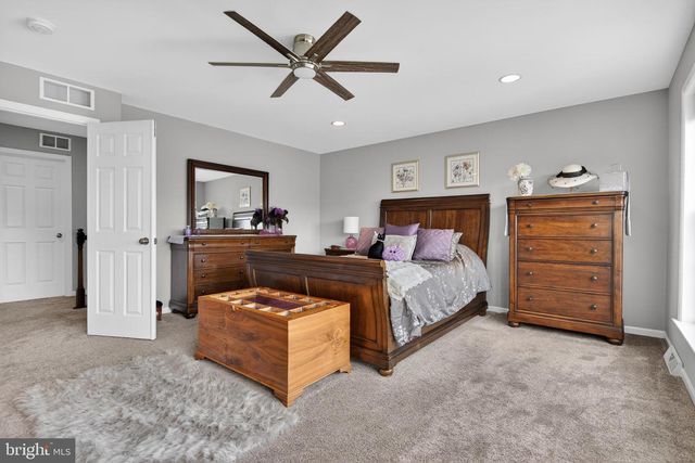 174 WALDEN WAY, Mechanicsburg, PA 17050