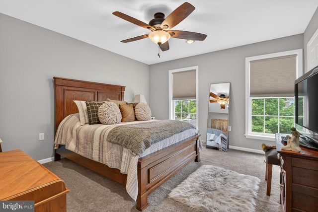 174 WALDEN WAY, Mechanicsburg, PA 17050