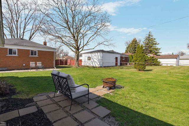 23139 Deziel Drive, Saint Clair Shores, MI 48082