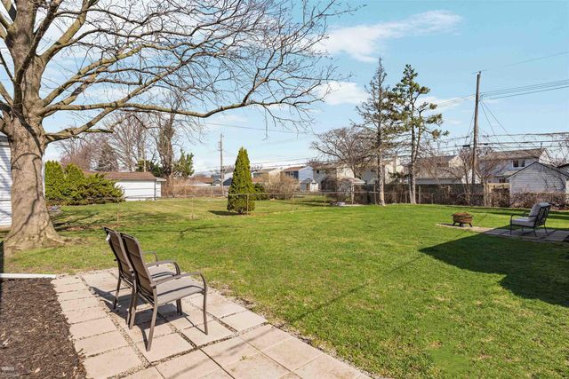 23139 Deziel Drive, Saint Clair Shores, MI 48082