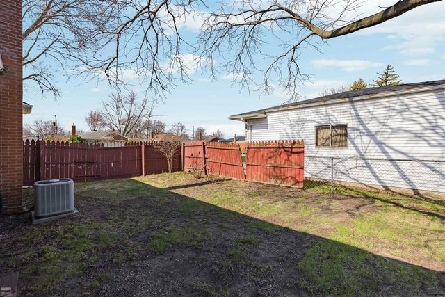 23139 Deziel Drive, Saint Clair Shores, MI 48082