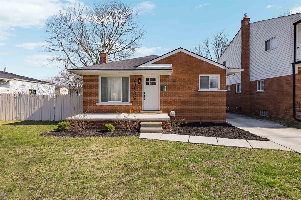 23139 Deziel Drive, Saint Clair Shores, MI 48082