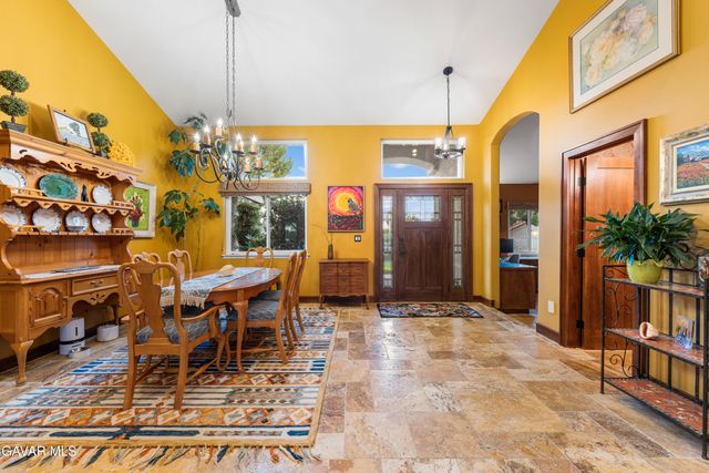 5516 Crest Drive, Palmdale, CA 93551