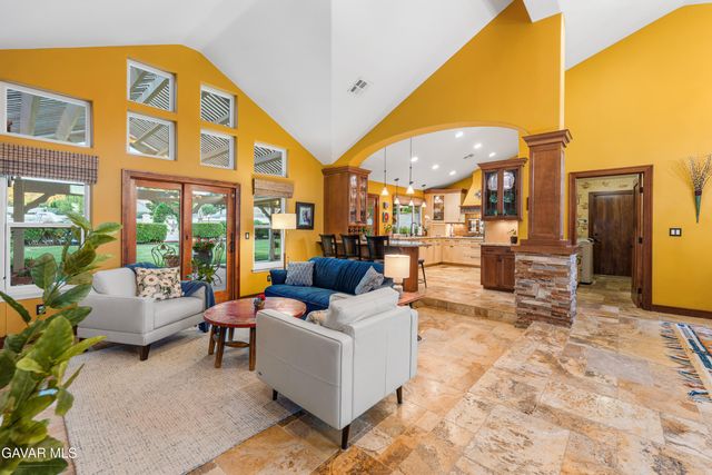 5516 Crest Drive, Palmdale, CA 93551