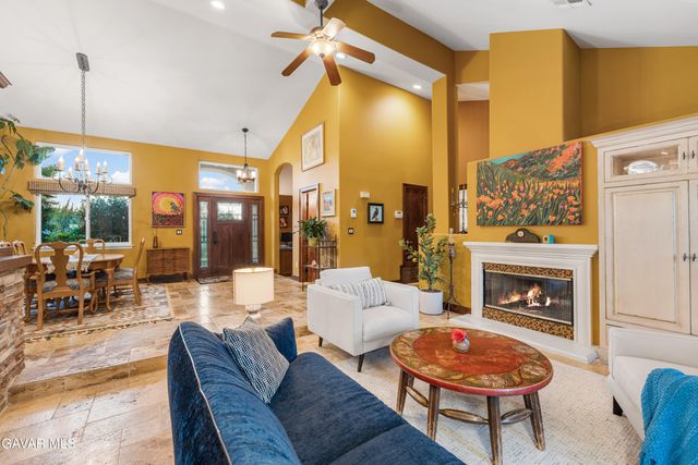 5516 Crest Drive, Palmdale, CA 93551