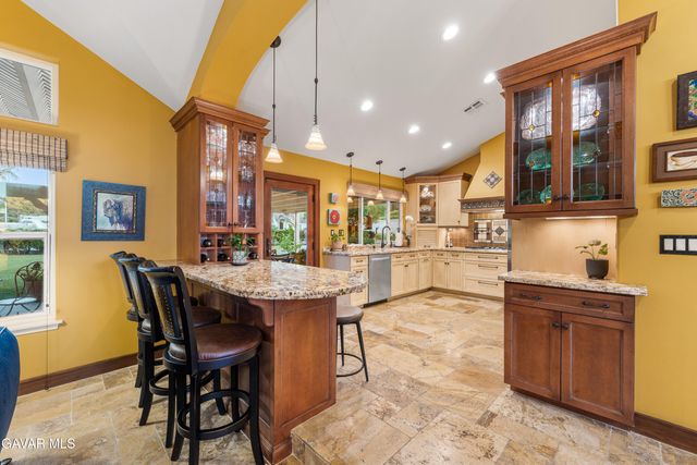 5516 Crest Drive, Palmdale, CA 93551