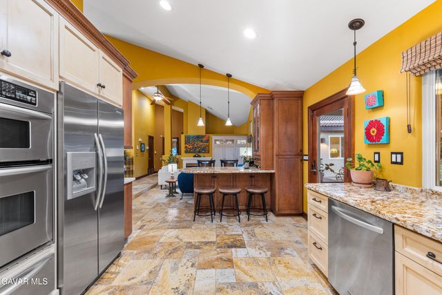 5516 Crest Drive, Palmdale, CA 93551