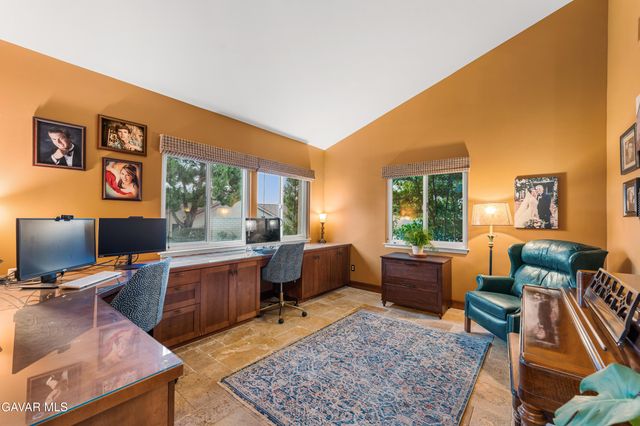 5516 Crest Drive, Palmdale, CA 93551