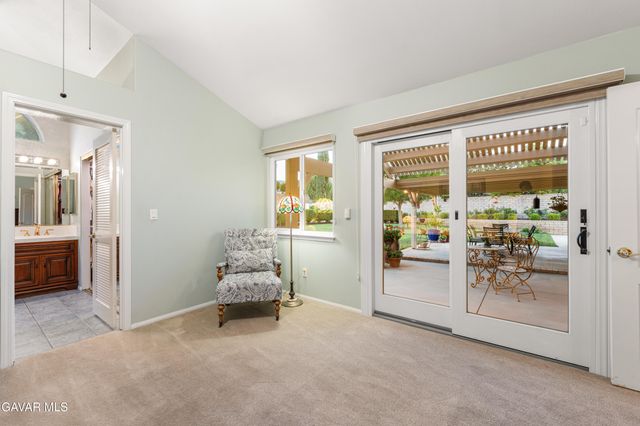 5516 Crest Drive, Palmdale, CA 93551