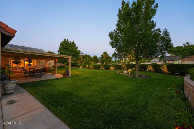 5516 Crest Drive, Palmdale, CA 93551