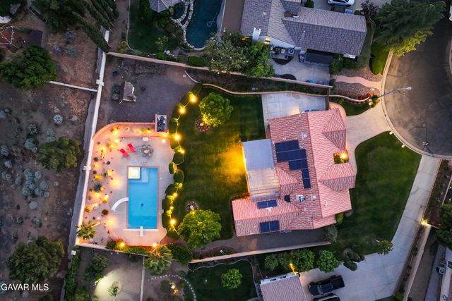 5516 Crest Drive, Palmdale, CA 93551