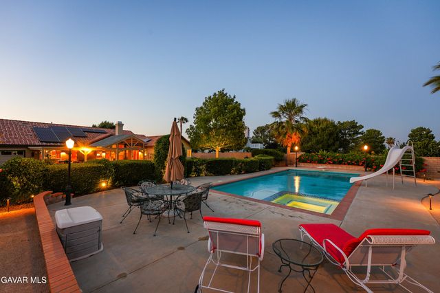 5516 Crest Drive, Palmdale, CA 93551