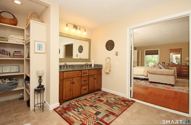 19 Legendary Road, East Lyme, CT 06333
