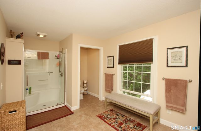 19 Legendary Road, East Lyme, CT 06333