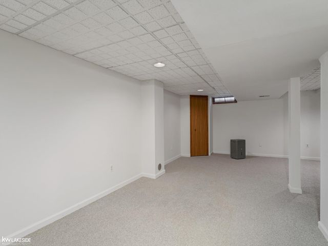 42411 Royal Lane, Clinton Twp, MI 48038