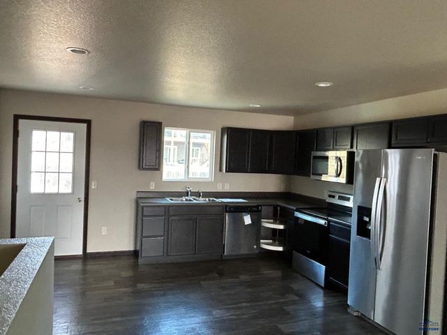 1008 DIAMOND RIDGE BOULEVARD, Rapid City, SD 57703