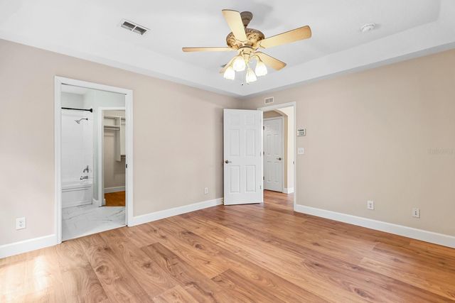 6122 GANNETDALE DRIVE, Lithia, FL 33547